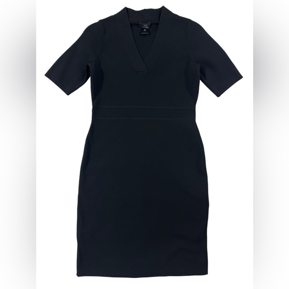 Ann Taylor Dresses & Skirts - Ann Taylor Factory Petite Black Sheath Dress V-Neck Short Sleeve Career SP Mint